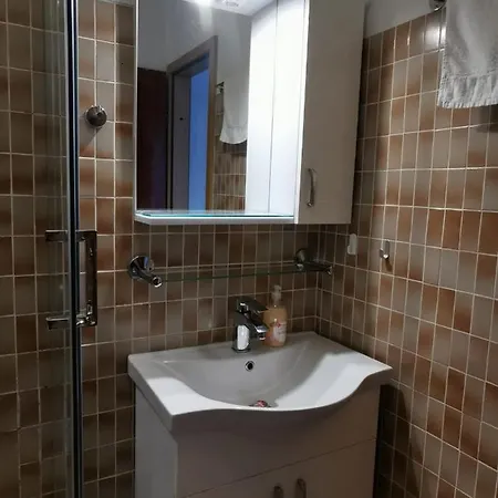 Apartmani Nata * Maslinica