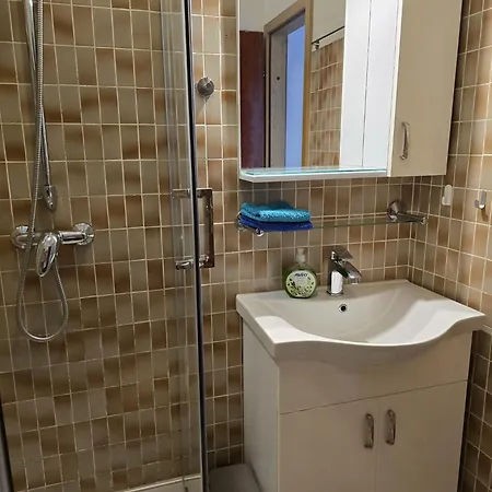 Apartmani Nata Lägenhet Maslinica