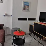 Apartament Nata *