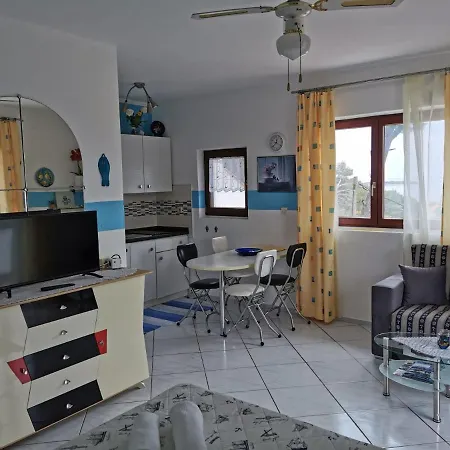 Apartmani Nata * Maslinica