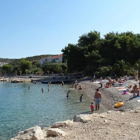 Apartmani Nata * Maslinica